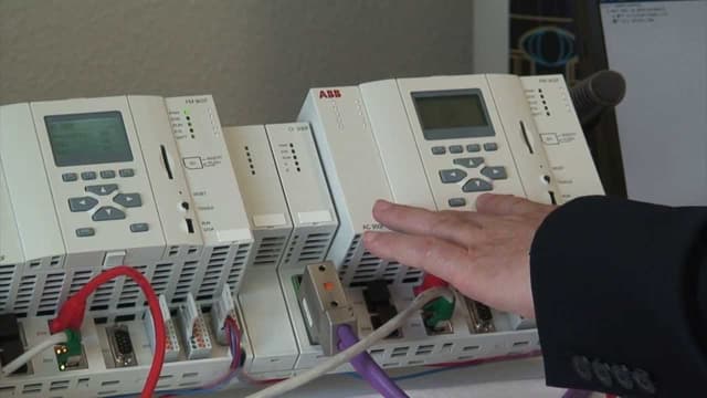 Programmable Logic Controllers (PLC)